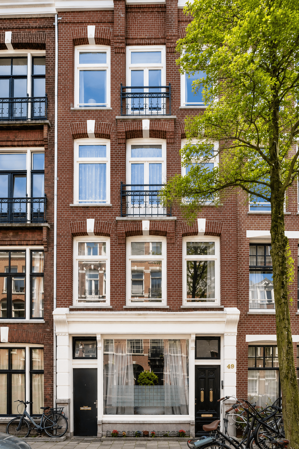 Foto 18 van Brederodestraat 49-H