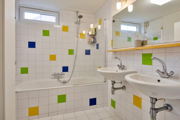 Hoekwoning te koop: Sterreschans 35, Prinsenbeek