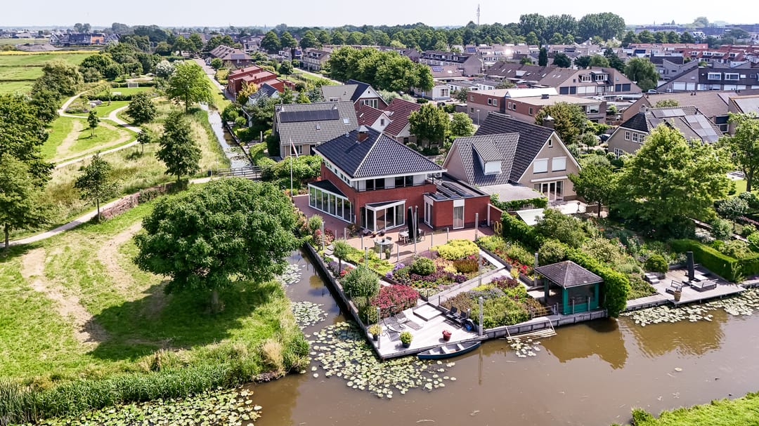Foto 1 van Aambeeld 13