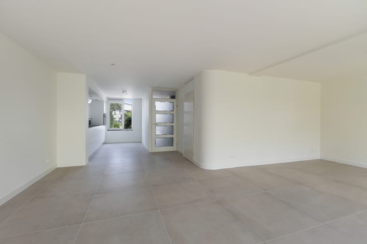 Tussenwoning te koop: Mahonie 139, Dordrecht
