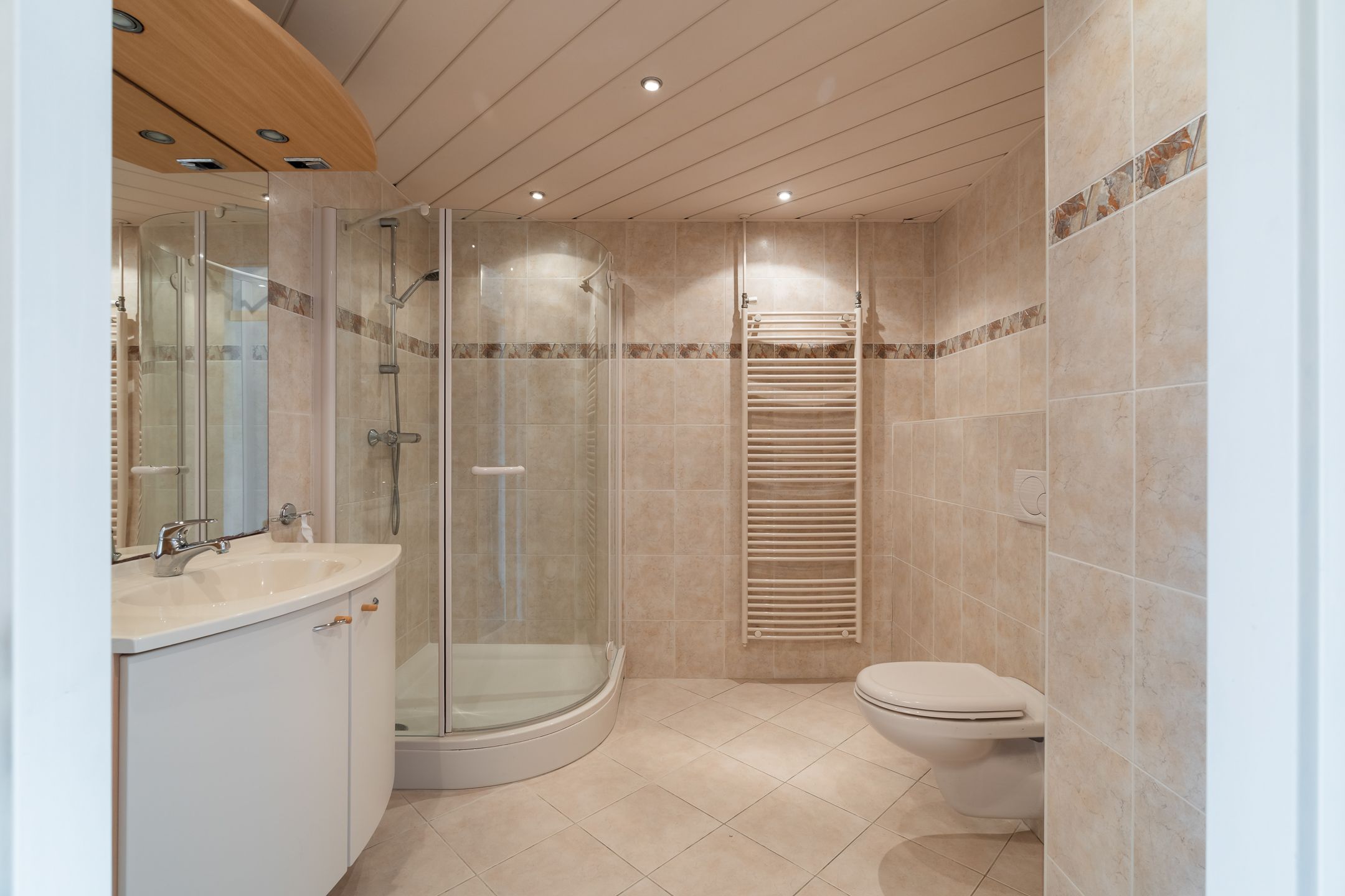 Foto 36 van Tourmalijn 1