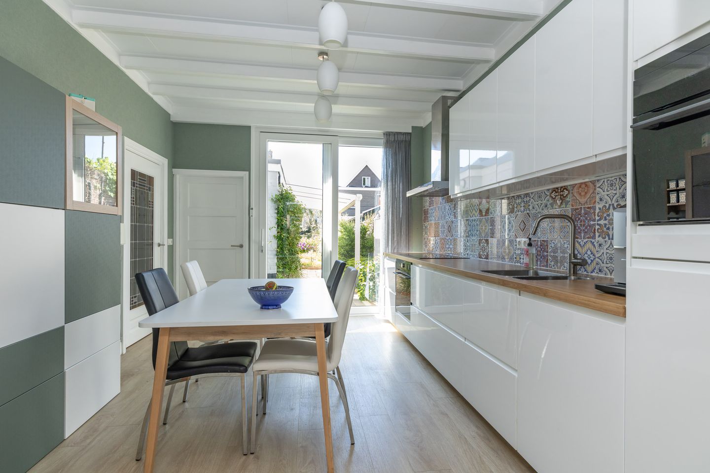 Photo 4 of van Echtenstraat 106