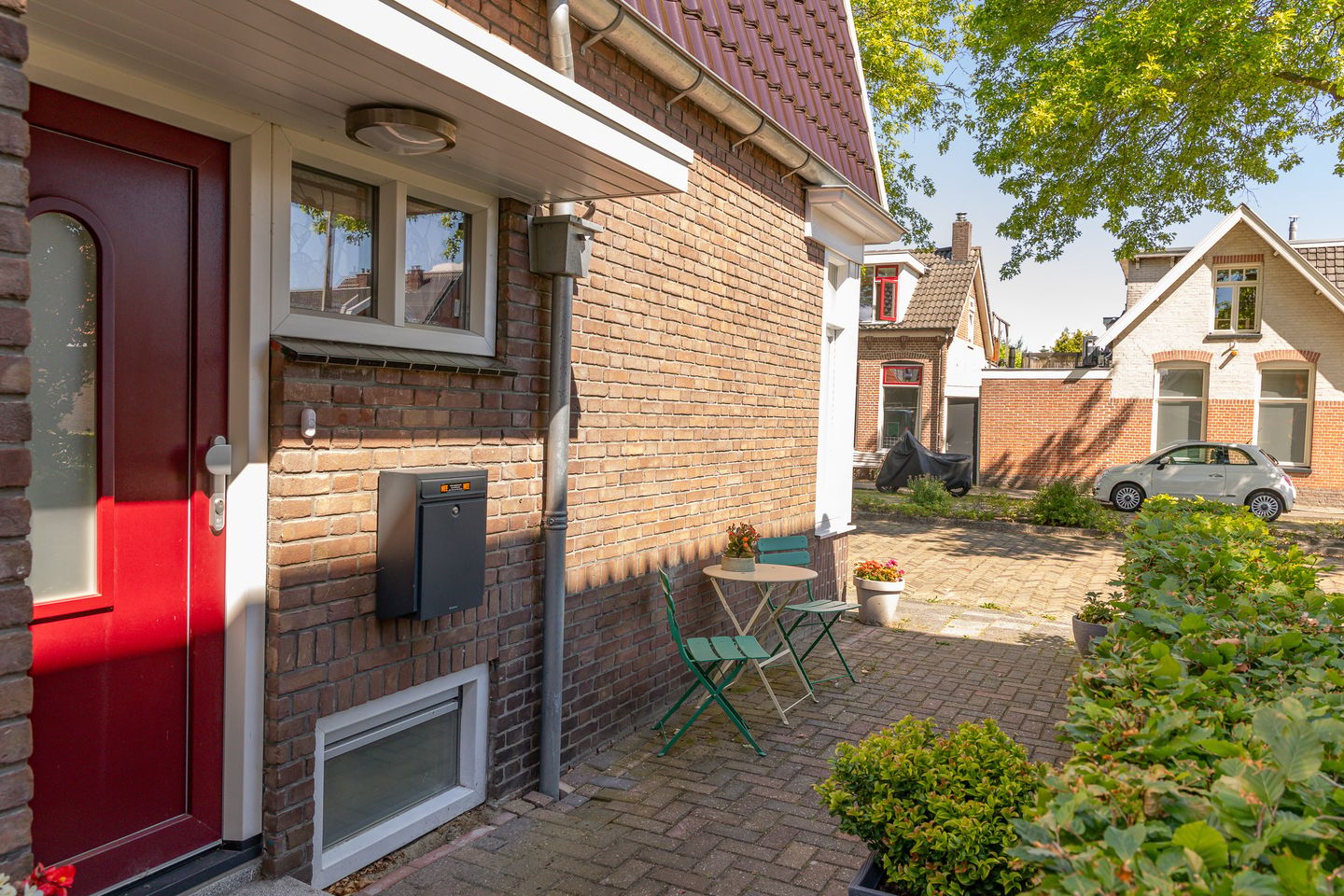Photo 10 of van Echtenstraat 106
