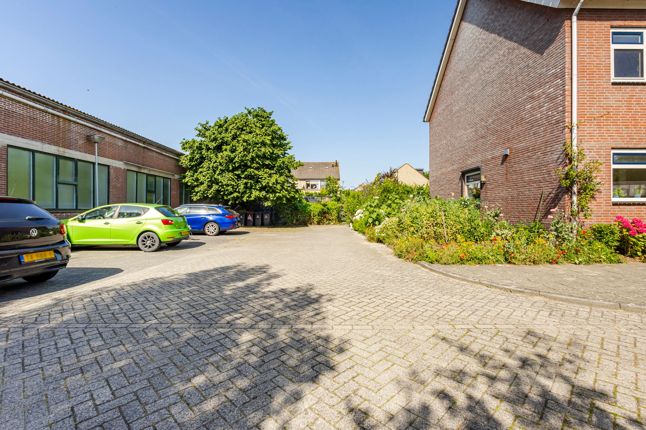 Foto 42 van Parallelweg 25-C