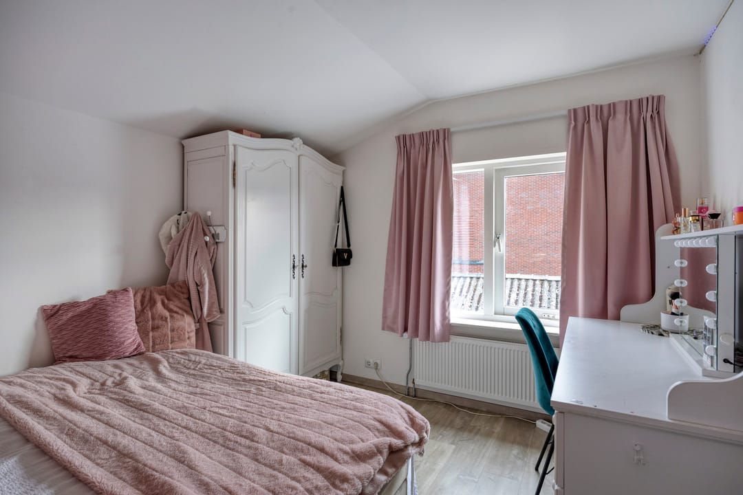 Photo 26 of Troelstrastraat 1