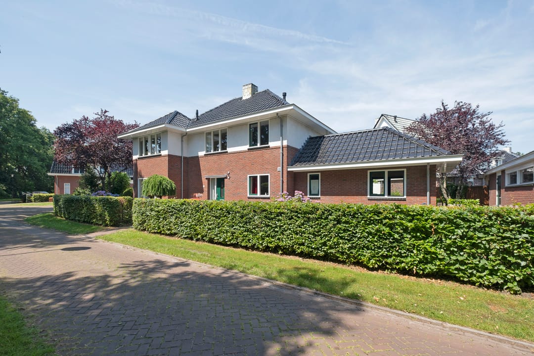 Foto 2 van Weegbreelaan 4