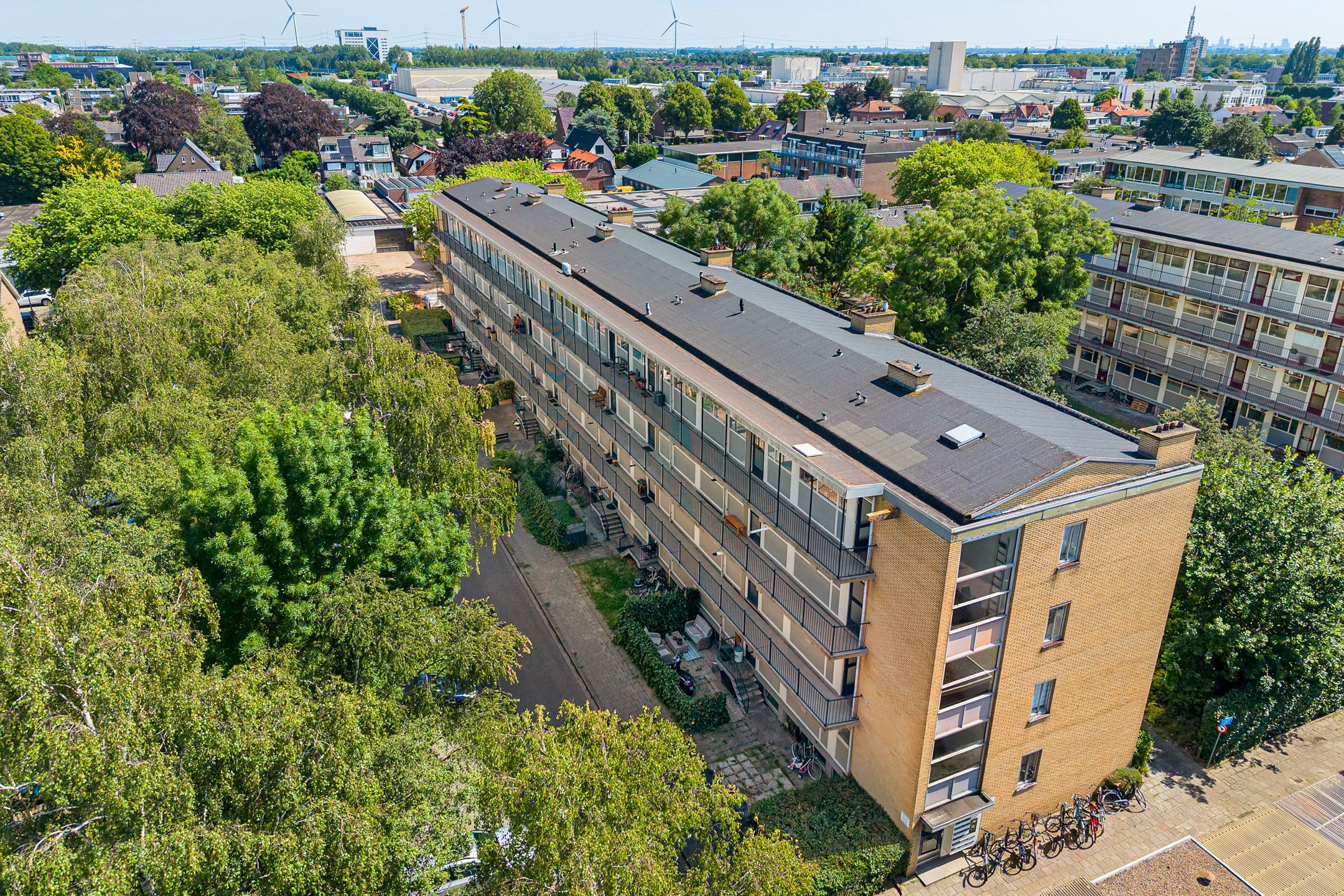Photo 39 of Perkstraat 25