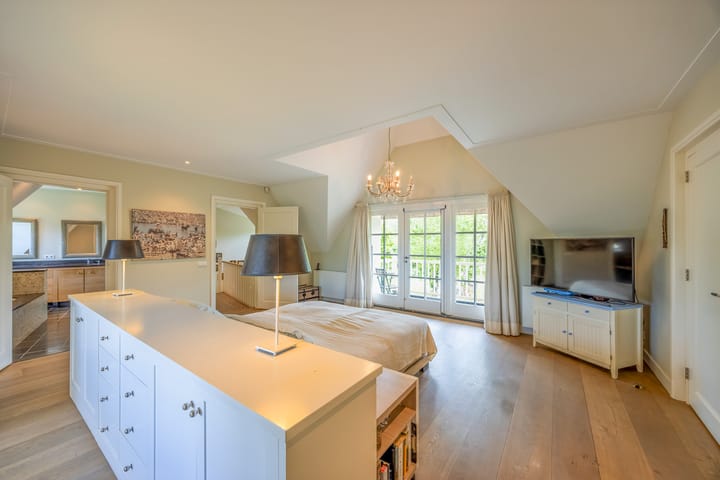 Vrijstaande woning te koop: Moleneind 62, Kortenhoef