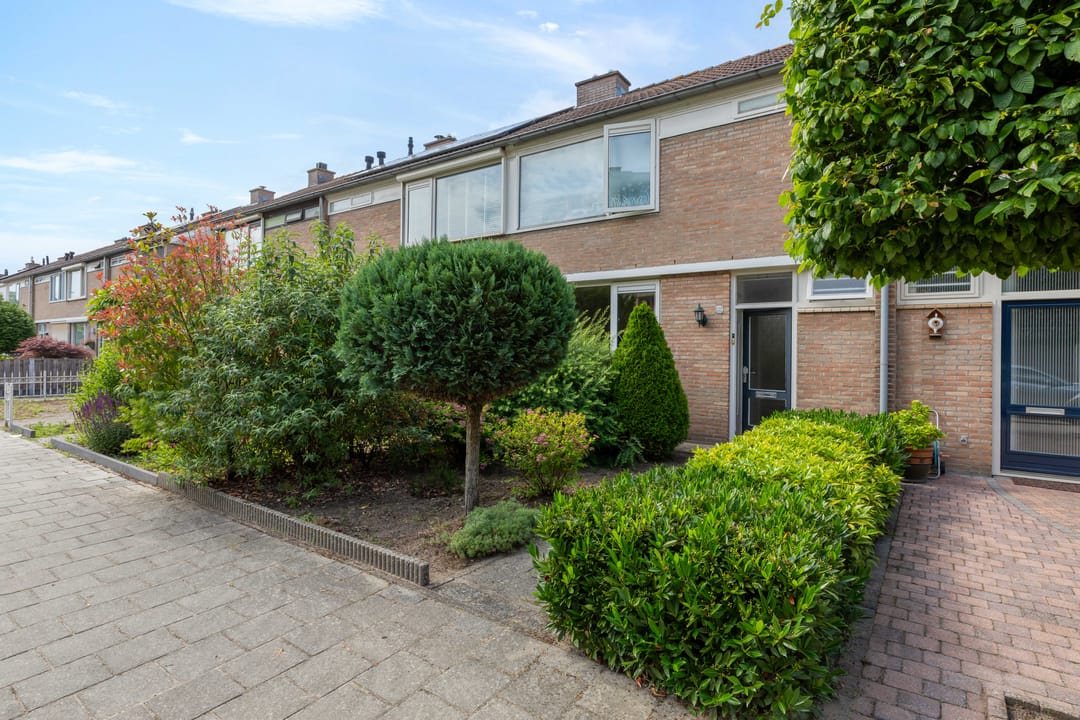 Photo 2 of van Weerden Poelmanstraat 132