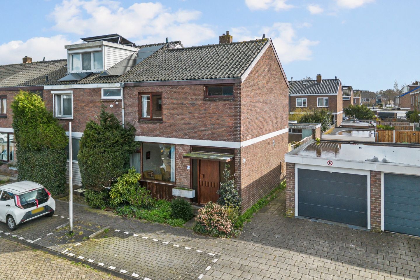 Foto 1 van Hellasstraat 54