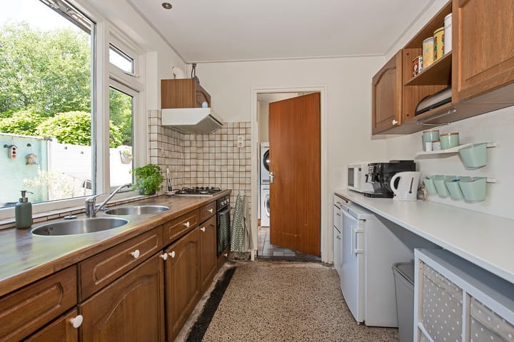 Twee-onder-één-kap te koop: Oude Postweg 97, Hengelo