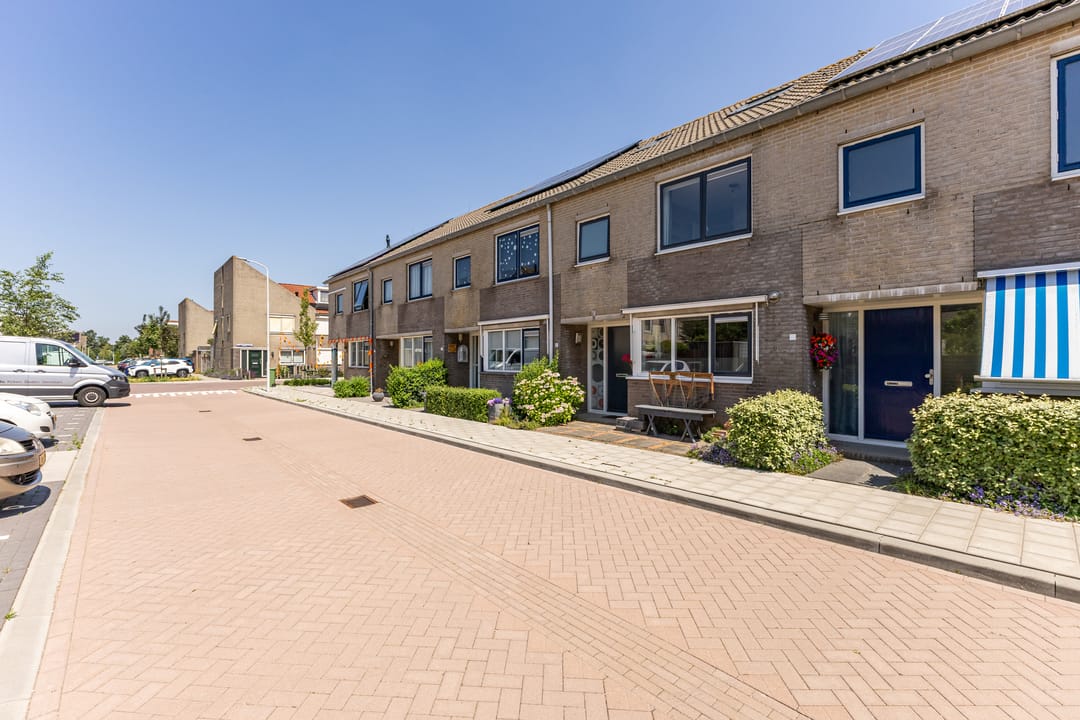 Foto 41 van Petronella Moensstraat 8