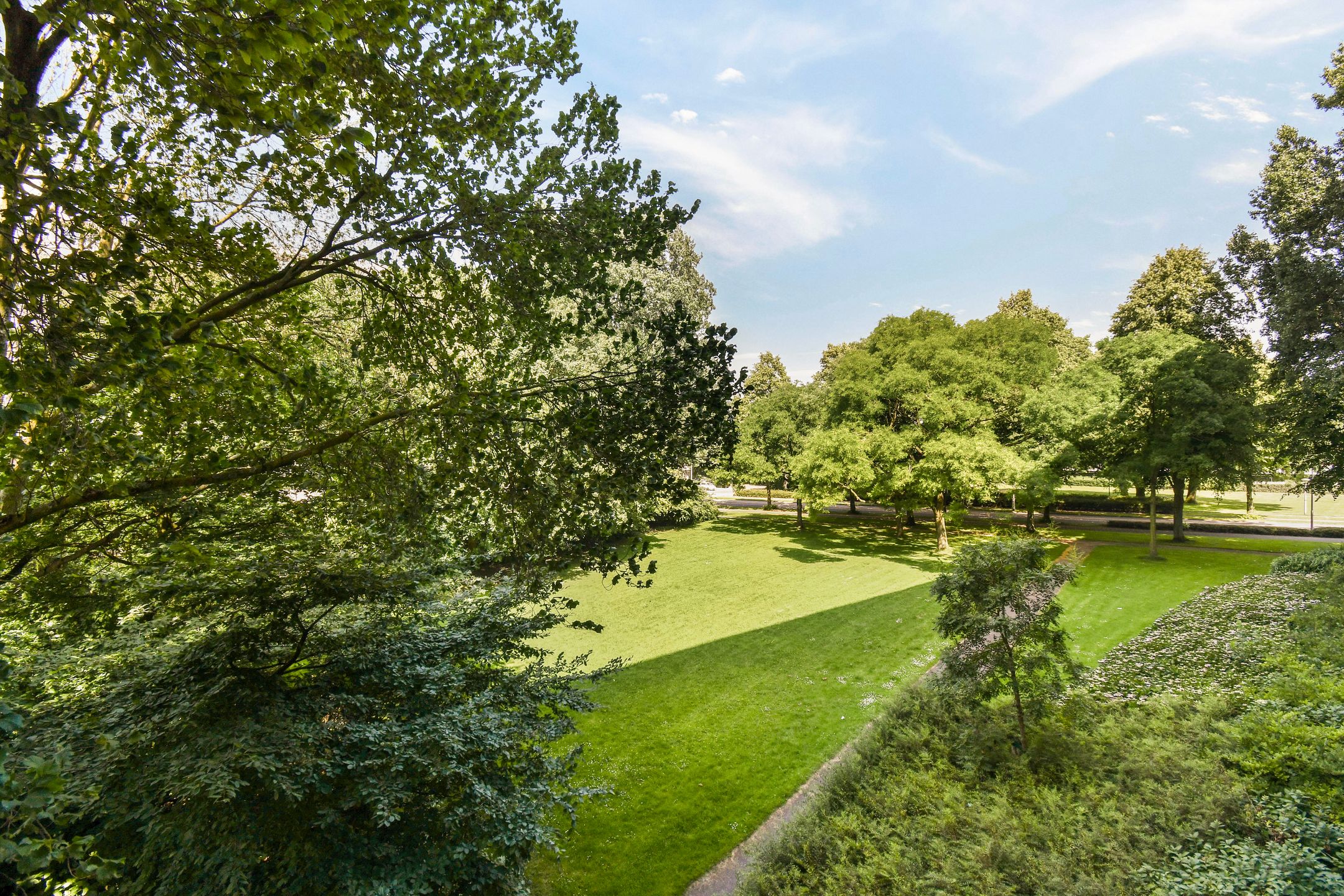 Photo 9 of Duivelandselaan 35