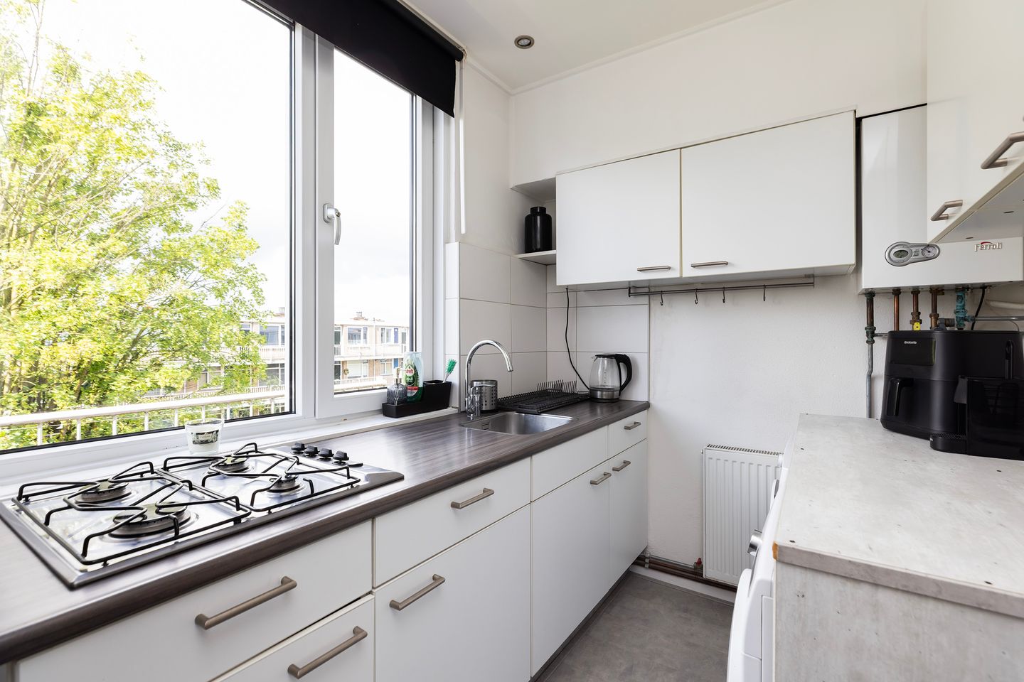Photo 10 of Anth. Fokkerstraat 138