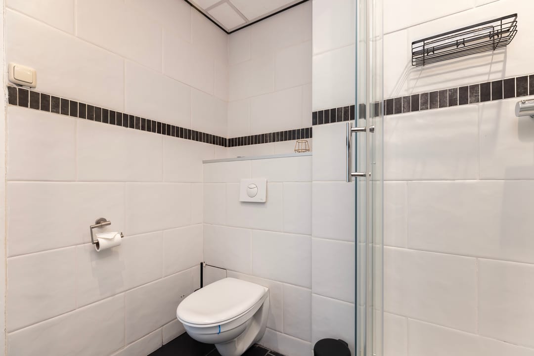 Photo 13 of Anth. Fokkerstraat 138