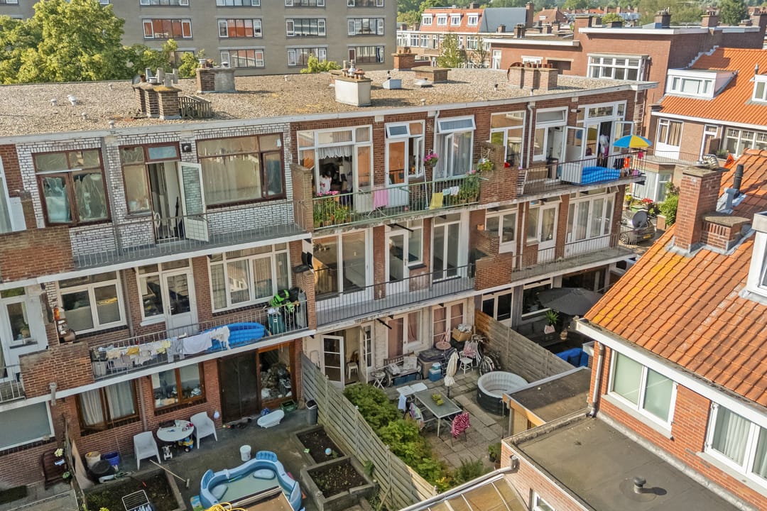 Photo 52 of Linnaeusstraat 61