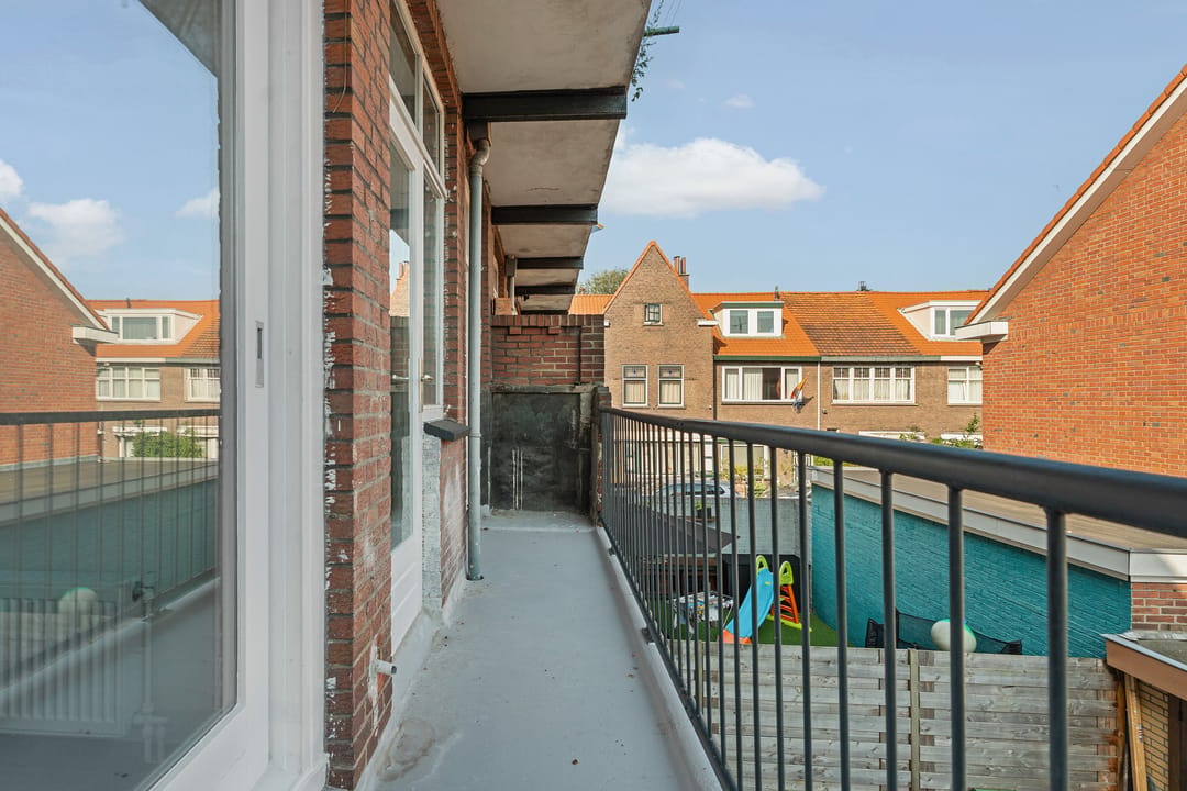 Photo 47 of Linnaeusstraat 61