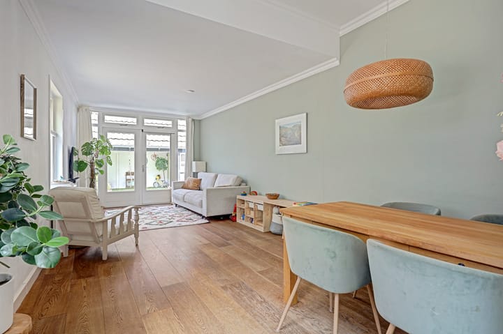 Hoekwoning te koop: Blekerstraat 68, Enschede