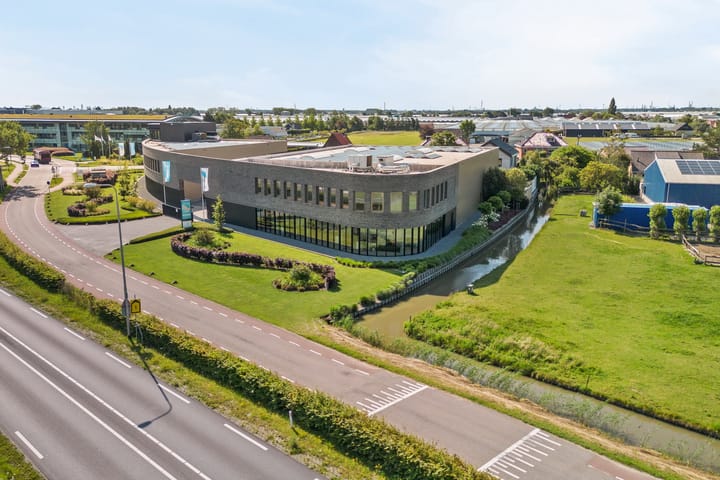 Burgemeester van Doornlaan 1