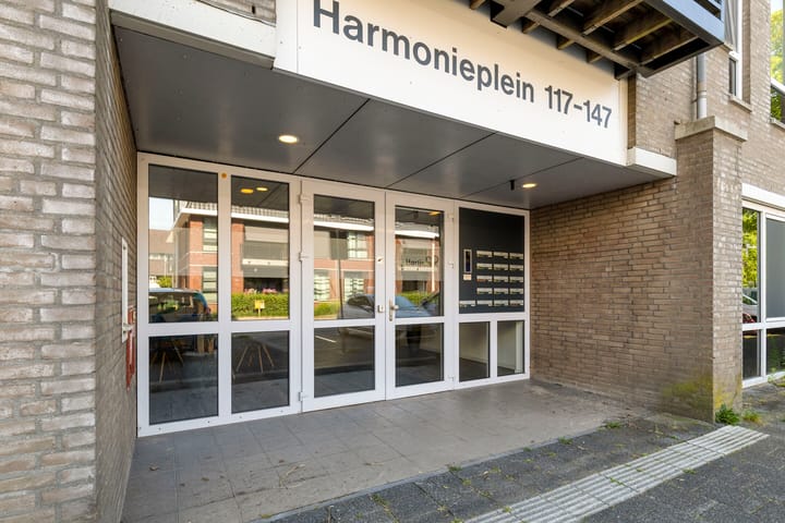 Photo 3 of Harmonieplein 129