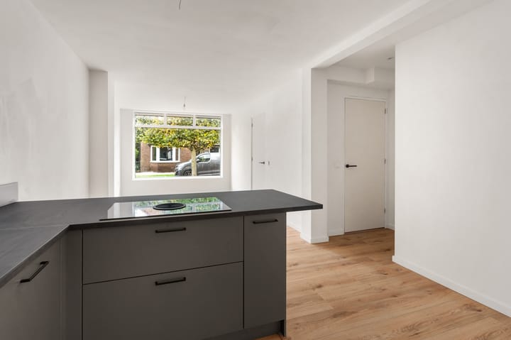 Tussenwoning te koop: Voorstraat 44, Beesd