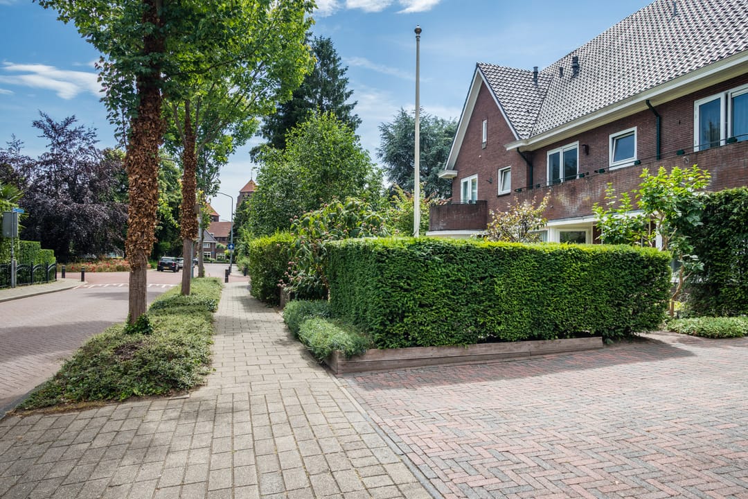 Foto 43 van Burgemeester Tenkinkstraat 28