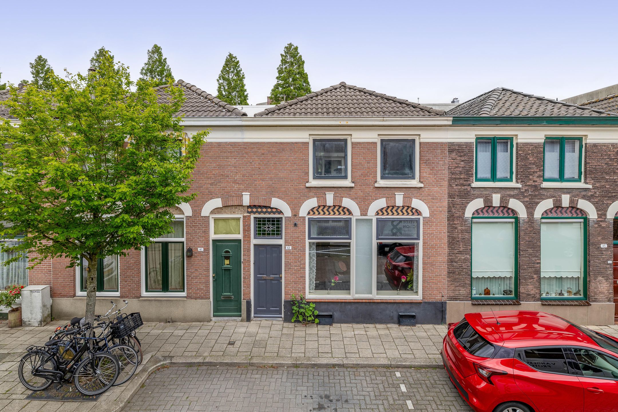 Oosterstraat 43