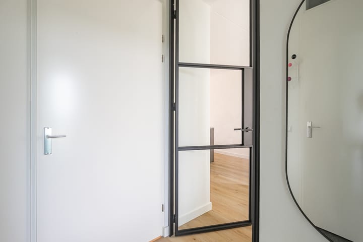 Foto 4 van Kolonel Millerstraat 62-C05