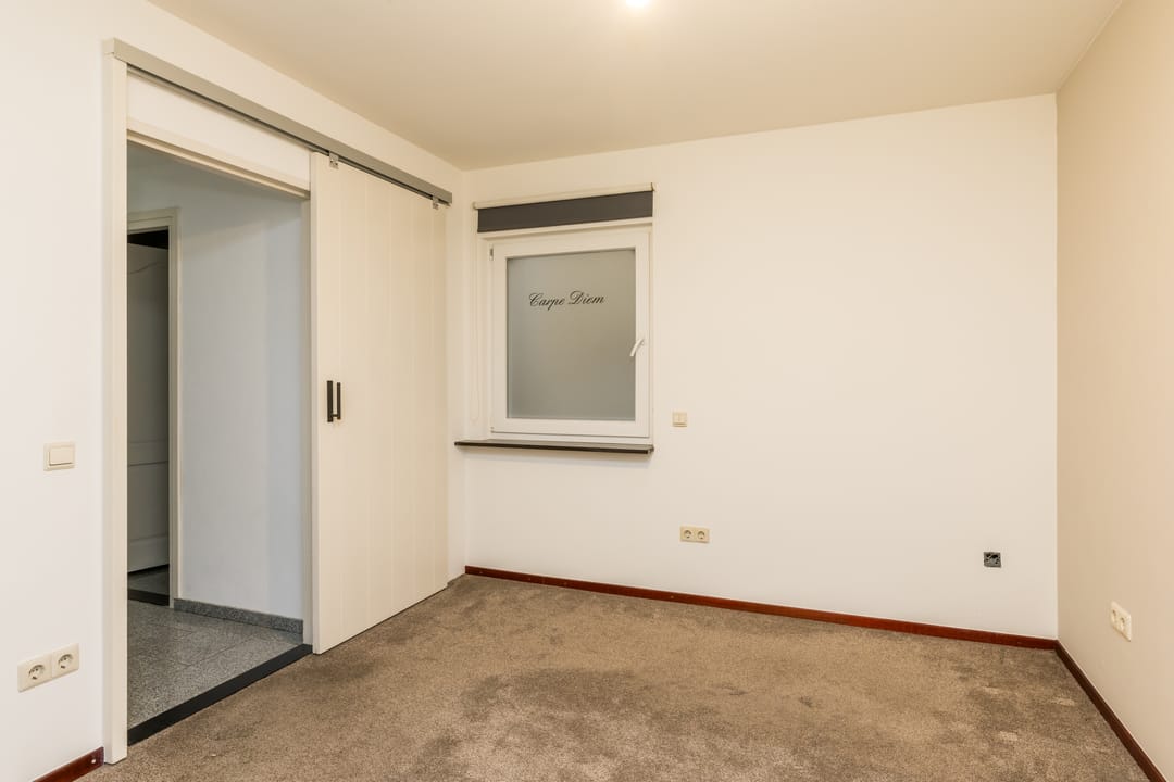 Foto 41 van Nieuwenhuysstraat 36
