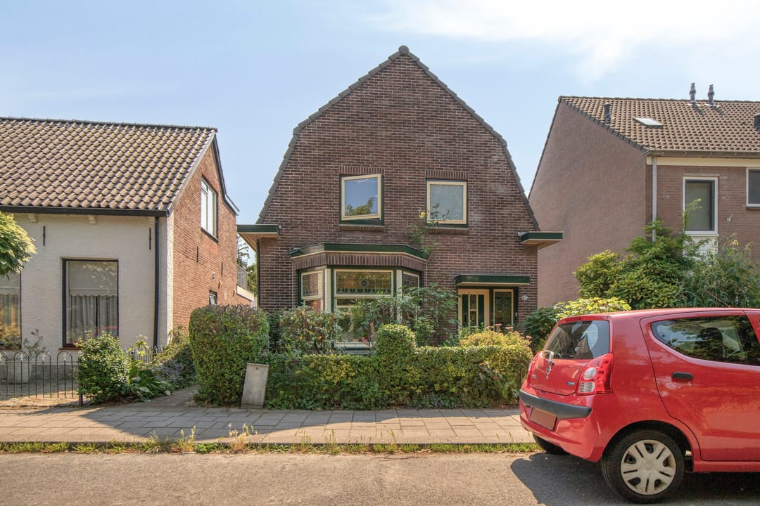 Photo 1 of Zeestraat 97