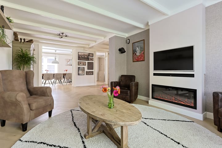 Photo 2 of Noordeinde 54-A