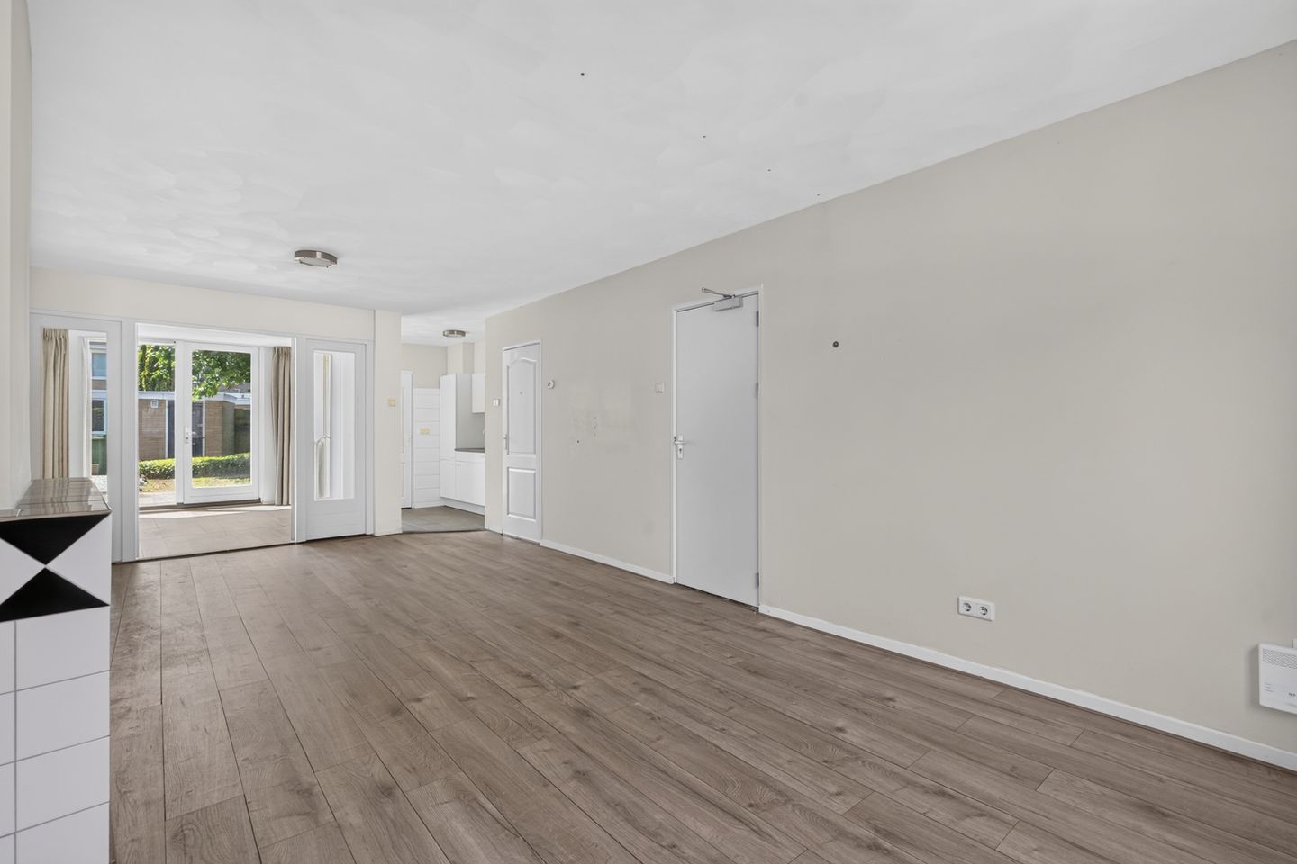 Photo 10 of Distelstraat 32