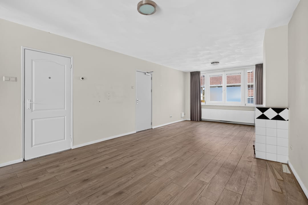 Photo 11 of Distelstraat 32