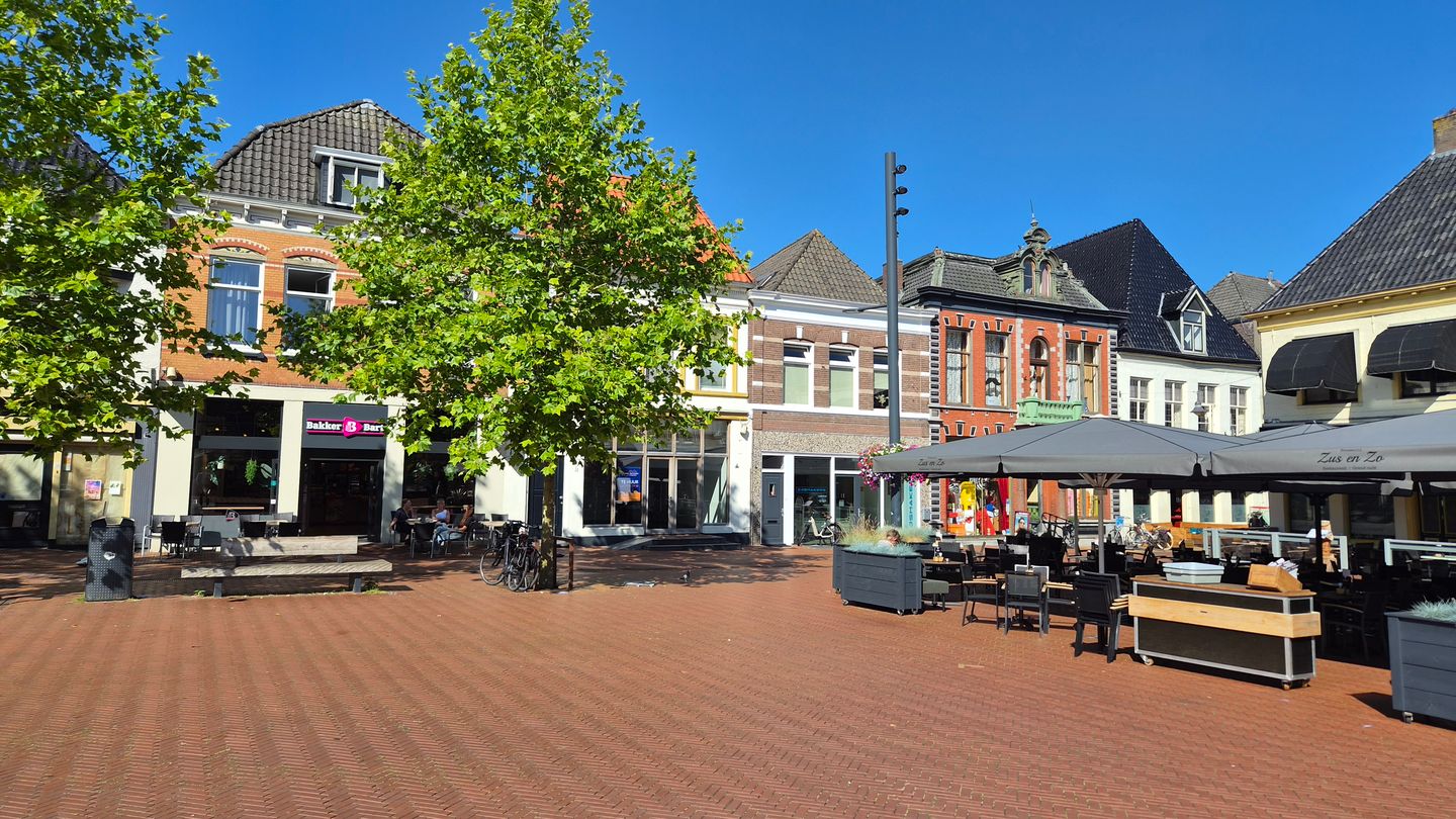 Bekijk foto 5 van Markt 32