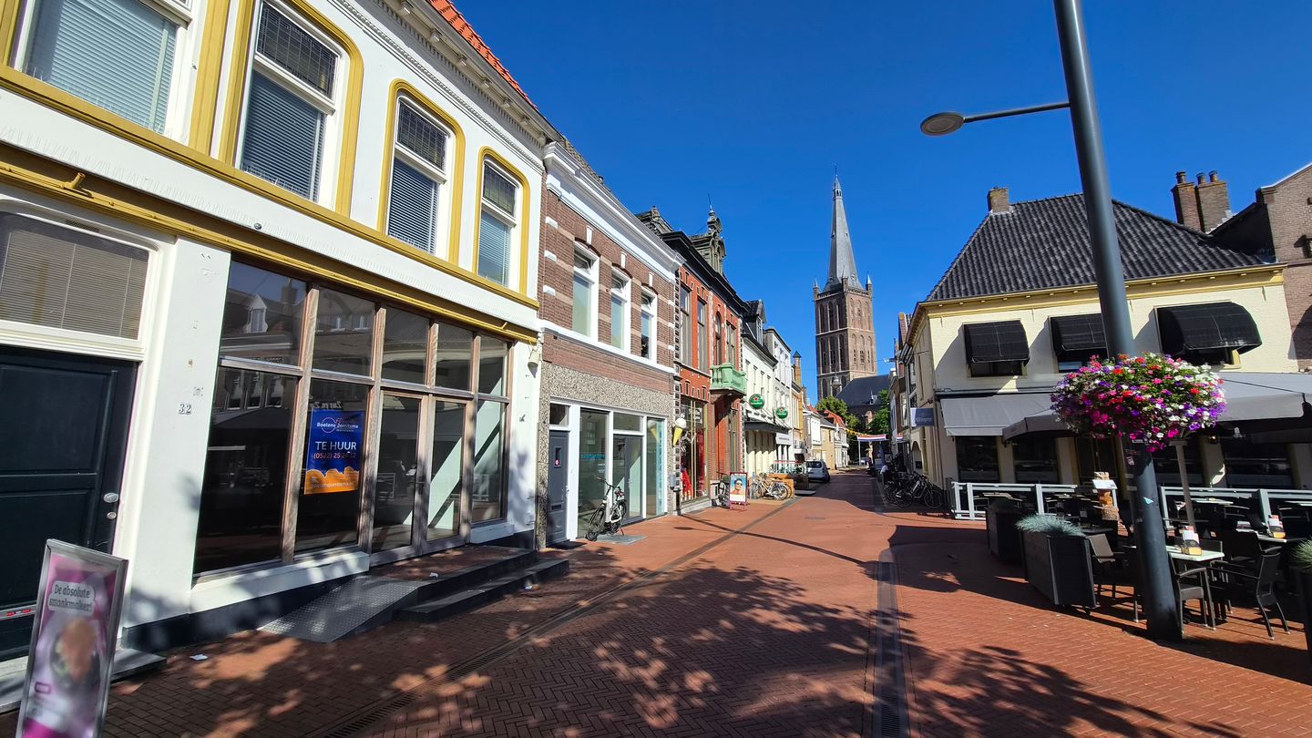 Bekijk foto 4 van Markt 32