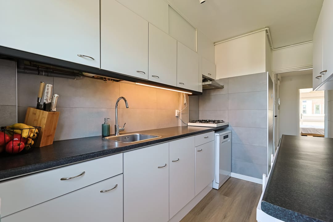 Photo 22 of Thorbeckestraat 7