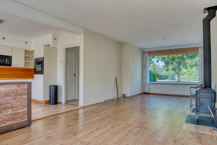 Tussenwoning te koop: Weteringsingel 11, Hendrik-Ido-Ambacht