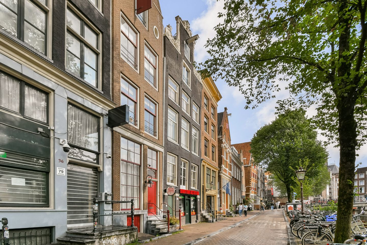 Foto 20 van Oudezijds Voorburgwal 32-F