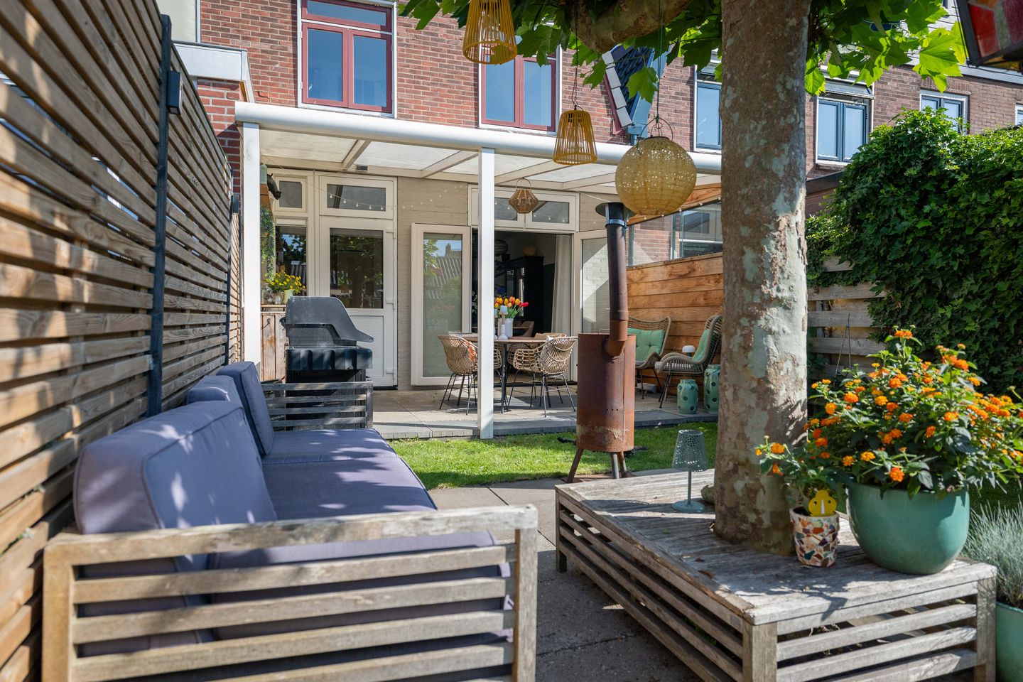 Photo 19 of Bloemstraat 23