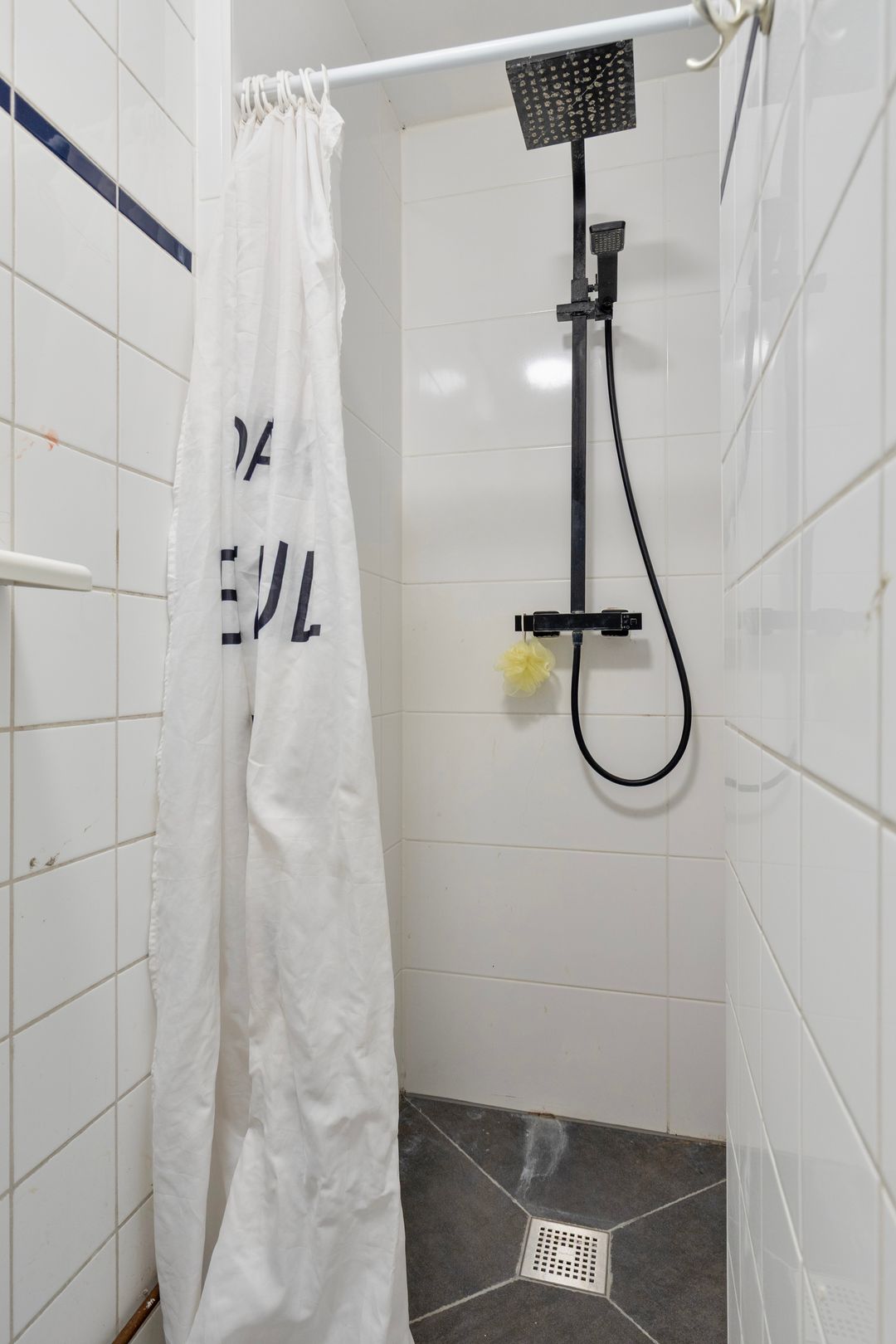 Photo 13 of Scheldestraat 77