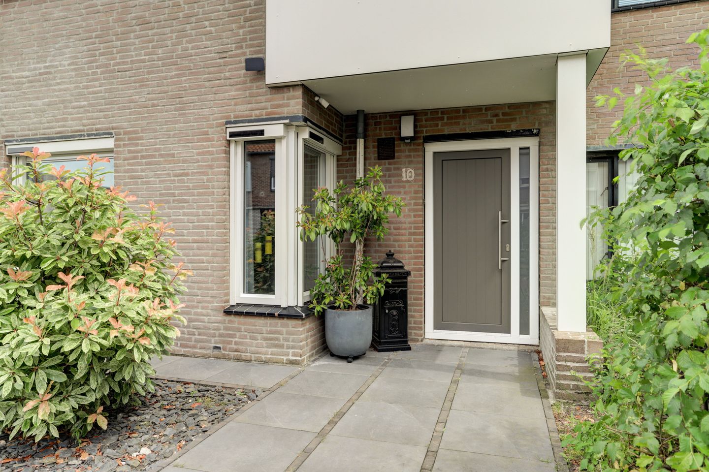 Foto 5 van Rector Buijselstraat 10