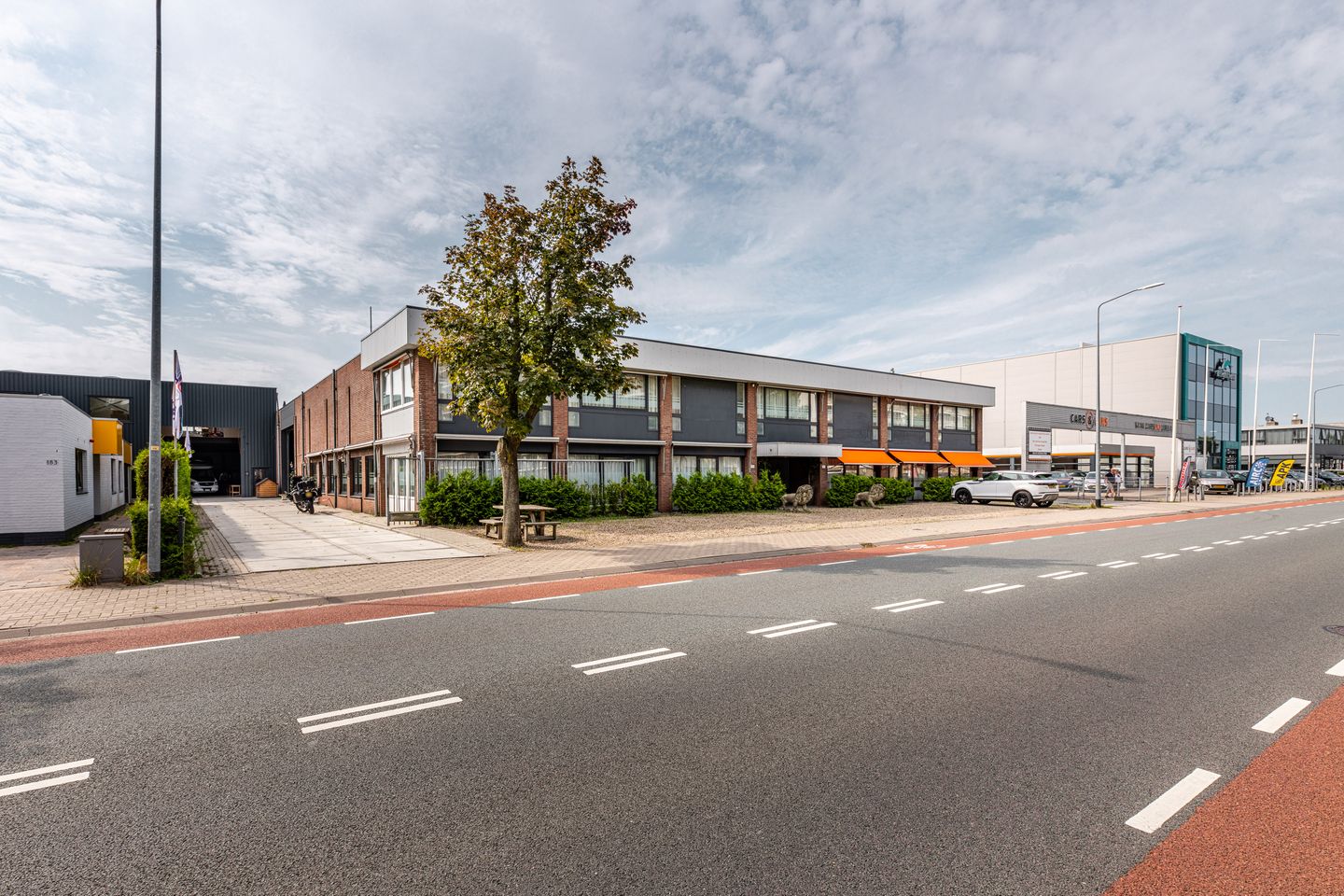 View photo 3 of Hogeweyselaan 185-187