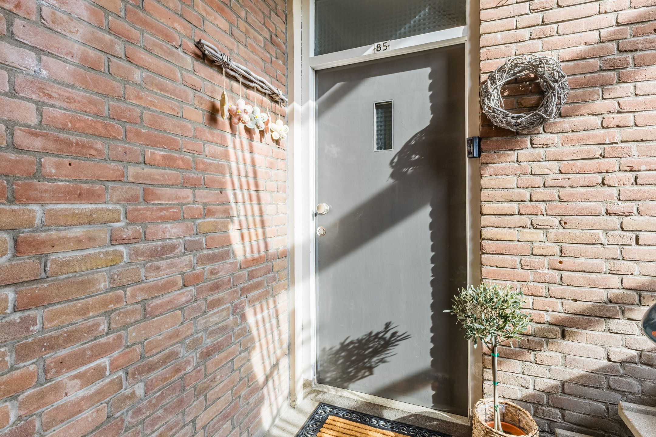 Photo 9 of Wijnruitstraat 85