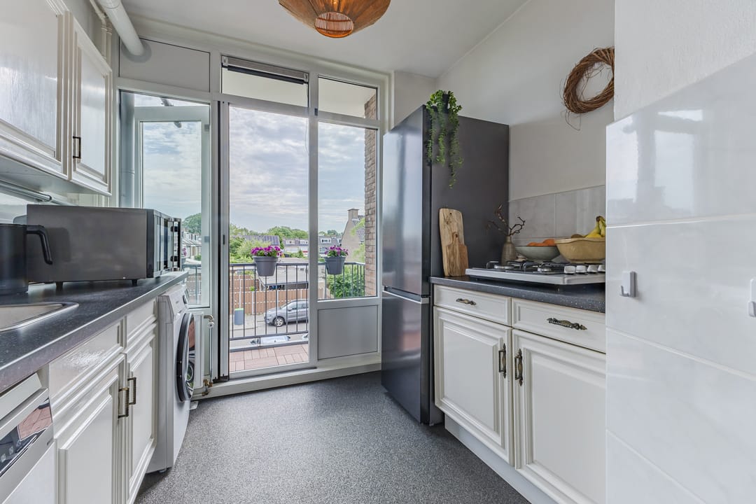 Photo 11 of Wijnruitstraat 85