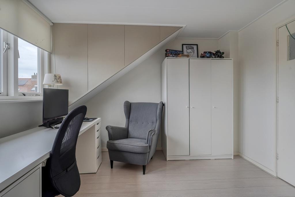Photo 31 of Zuidstraat 105