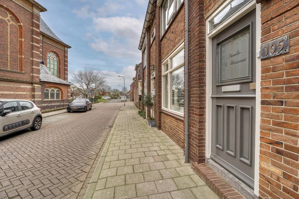 Photo 35 of Zuidstraat 105