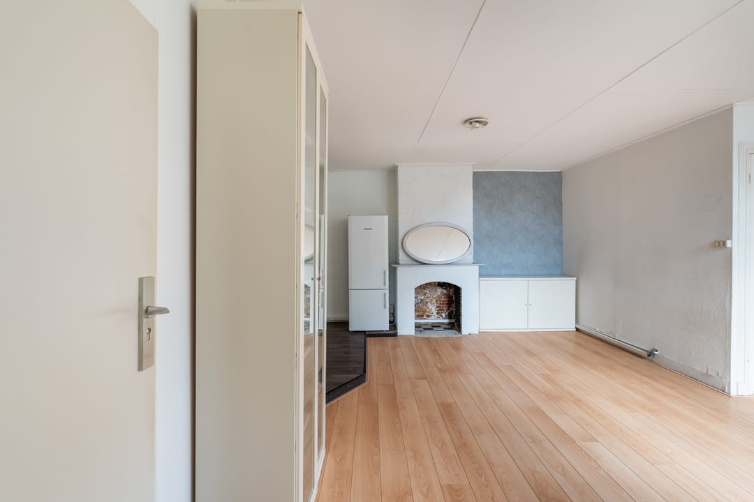 Photo 11 of Prins Hendrikstraat 126