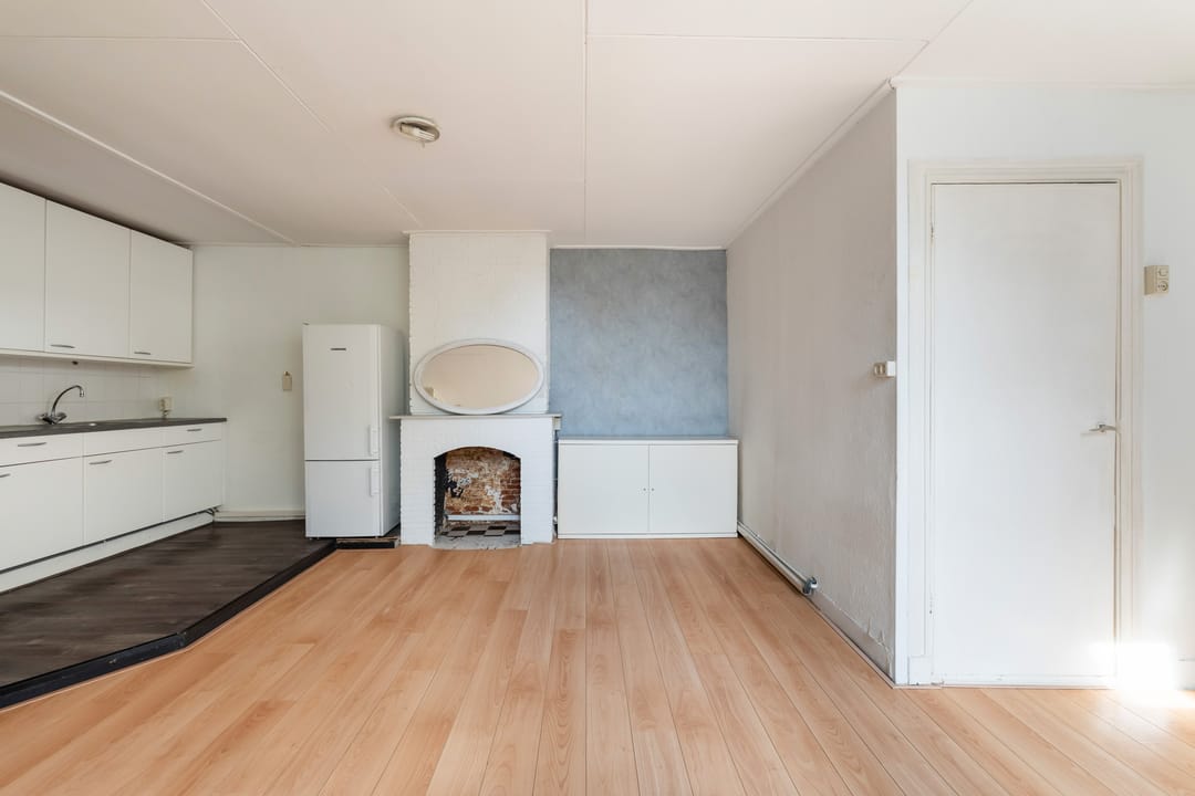 Photo 16 of Prins Hendrikstraat 126