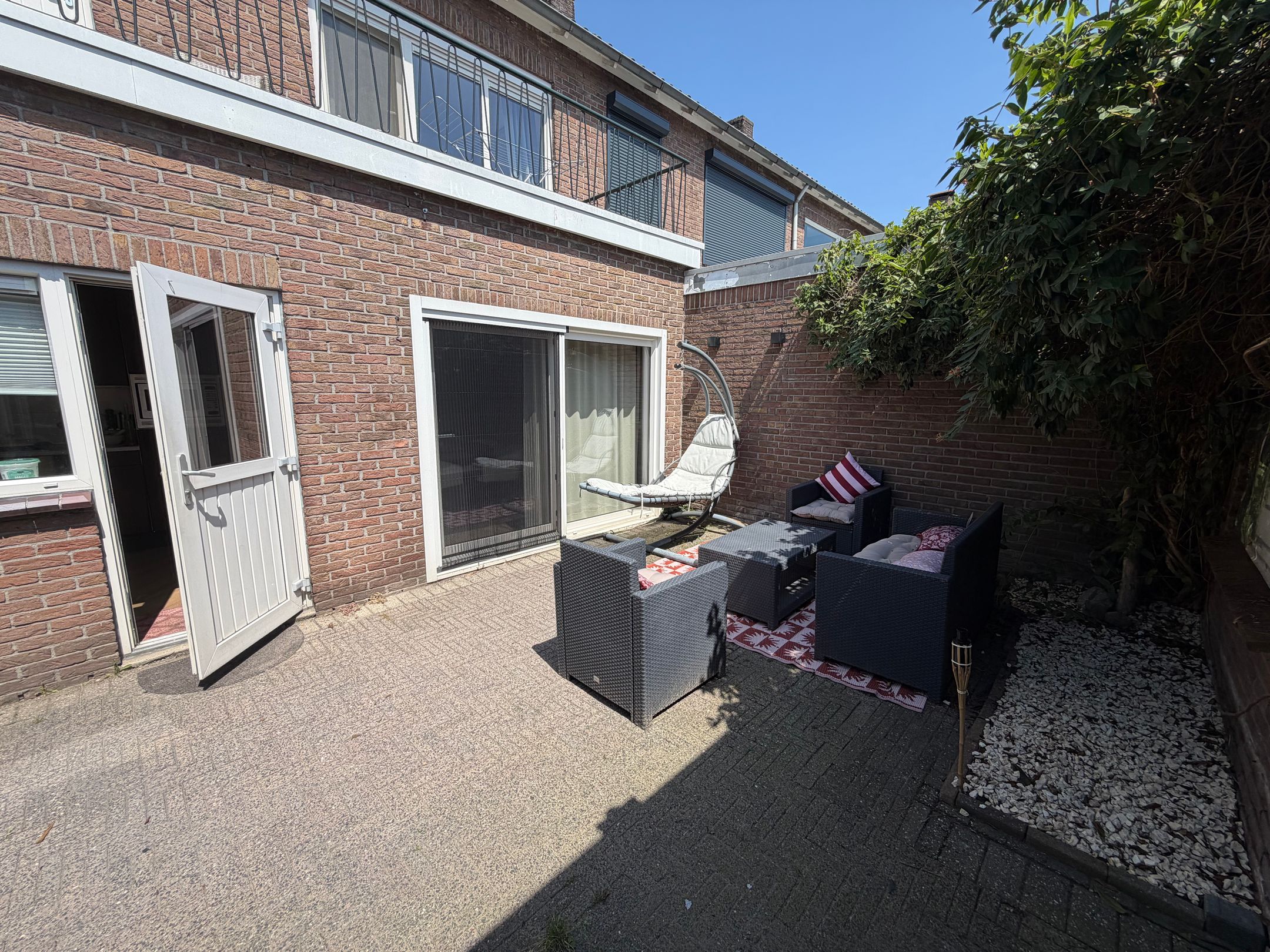 Photo 12 of Eschstraat 27
