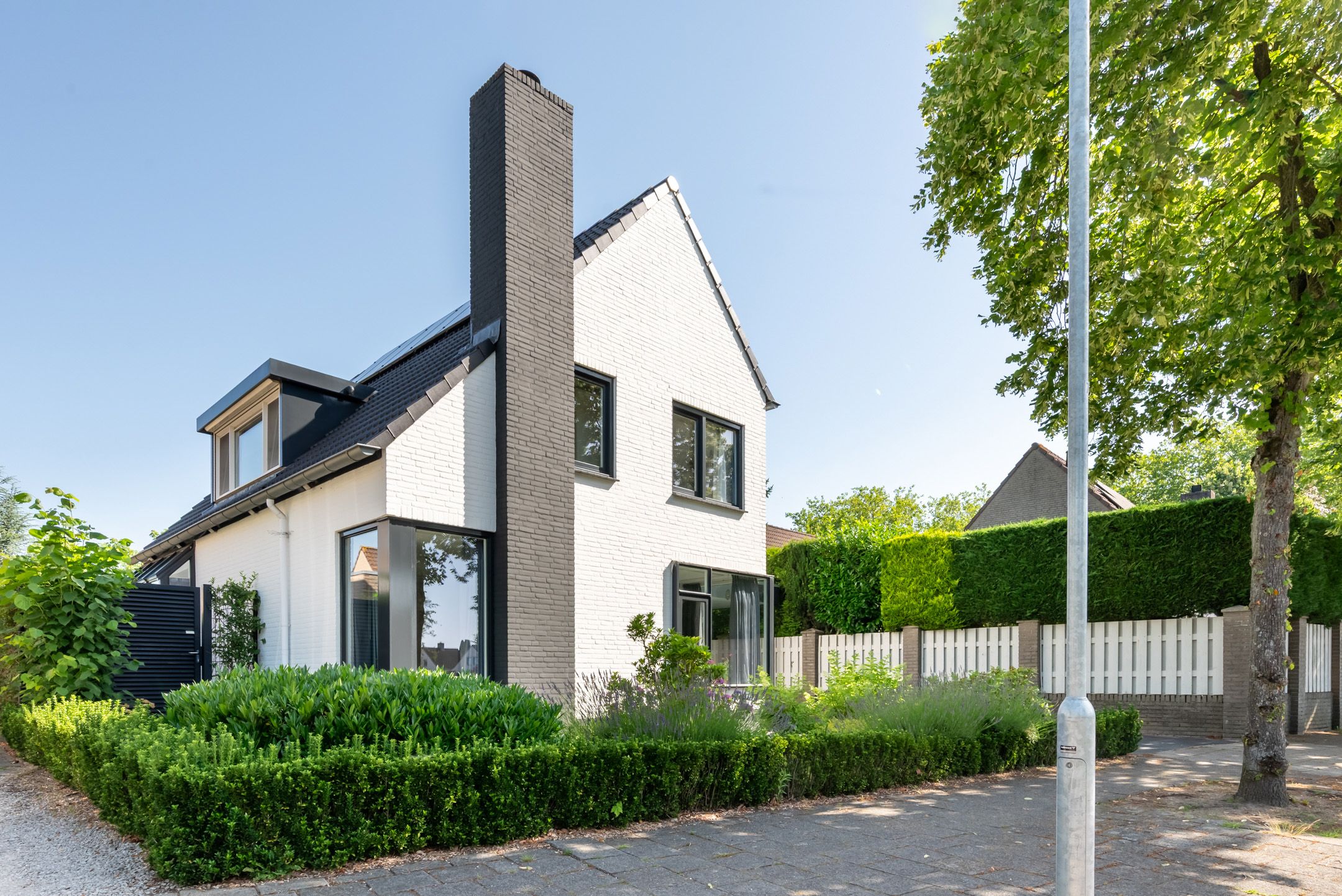 Photo 48 of Kard. de Jongstraat 2